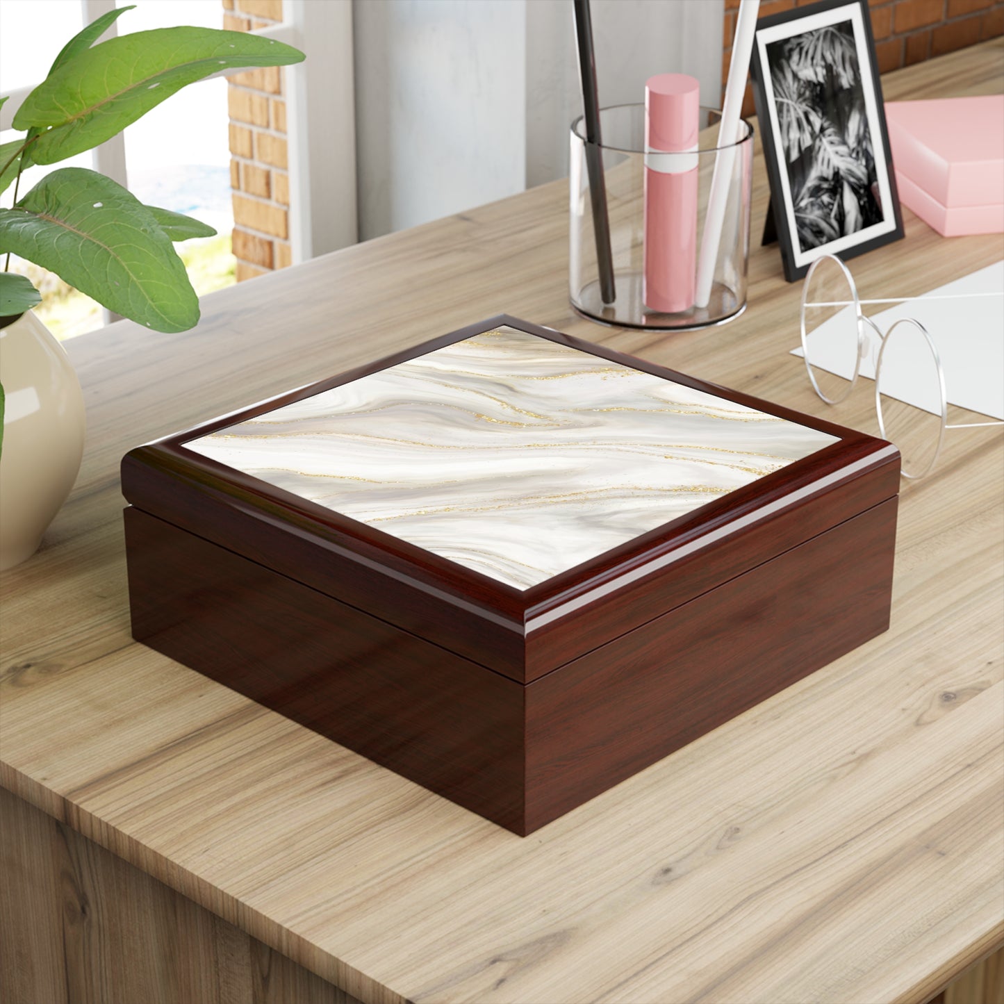 Elegant Marble Jewelry Box with Gold Accents